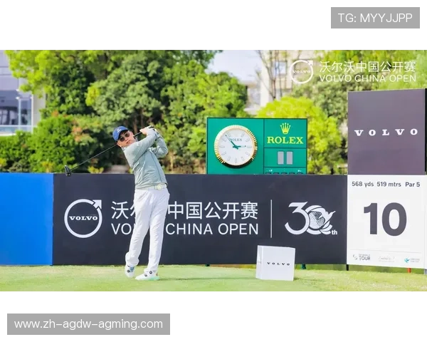 高尔夫资格赛：打破纪录